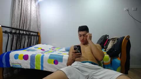 Snapshot of iam_yourbabyprincess_xd chatting on March 4, 5:00 am iam_yourbabyprincess_xd online show from March 4, 5:00 am