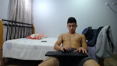 Snapshot of iam_yourbabyprincess_xd chatting on February 5, 4:27 am iam_yourbabyprincess_xd online show from February 5, 4:27 am