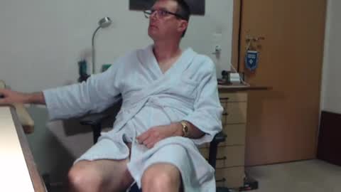 iamachim online show from November 4, 6:31 pm