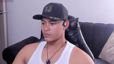 Dylan  independent model  online show from March 22, 2:55 pm