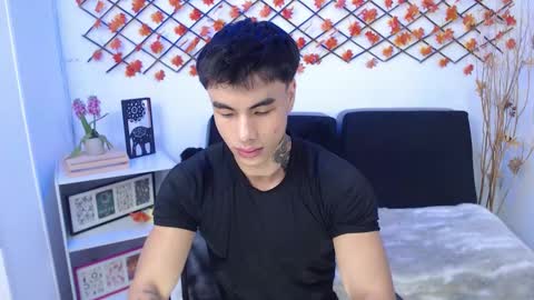 Ian  online show from February 24, 11:55 am