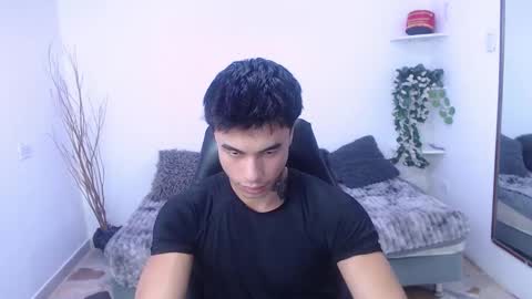 Ian  online show from February 11, 12:10 pm