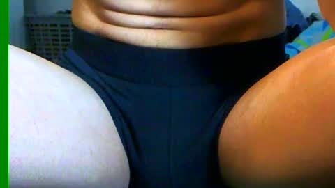 Snapshot of ian_zaenzz chatting on January 21, 2:11 am Samuel igsamuelnoguera 1333 online show from January 21, 2:11 am