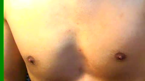 Snapshot of ian_zaenzz chatting on January 4, 7:34 pm Samuel igsamuelnoguera 1333 online show from January 4, 7:34 pm