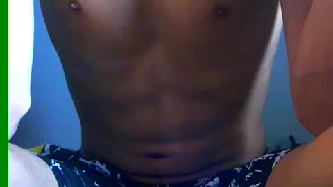 Snapshot of ian_zaenzz chatting on January 10, 7:32 pm Samuel igsamuelnoguera 1333 online show from January 10, 7:32 pm