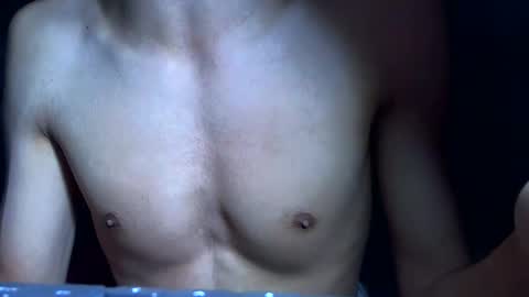 Snapshot of ian_zaenzz chatting on September 22, 7:57 pm Samuel igsamuelnoguera 1333 online show from September 22, 7:57 pm