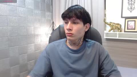 ian online show from November 14, 3:53 am