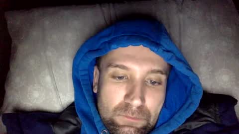 icantgohome online show from December 19, 3:07 am