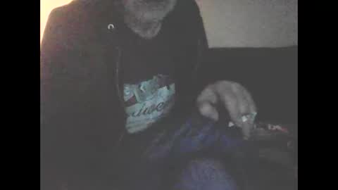 icemandude online show from February 1, 10:44 pm