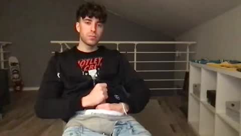 Snapshot of icyninesix chatting on January 25, 9:57 pm icyninesix online show from January 25, 9:57 pm