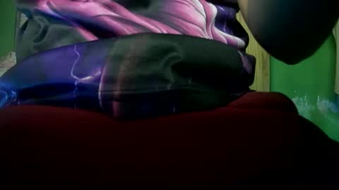 Nicolas online show from April 5, 1:14 am