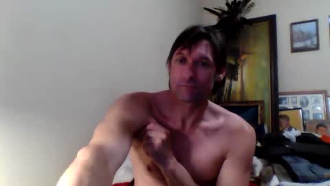 Snapshot of ifoundthegspot chatting on December 19, 10:34 am Darthmark420 online show from December 19, 10:34 am
