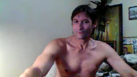 Snapshot of ifoundthegspot chatting on December 2, 1:55 pm Darthmark420 online show from December 2, 1:55 pm