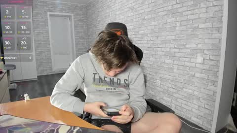 iliaskris online show from February 23, 5:46 pm