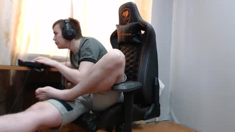 lord online show from December 19, 7:49 am