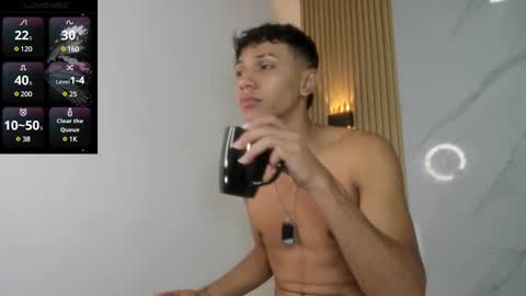 Snapshot of im_sebaslopez chatting on December 30, 12:22 am im_sebaslopez online show from December 30, 12:22 am