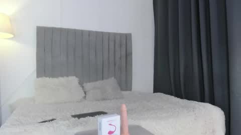 thomas online show from February 11, 12:32 pm