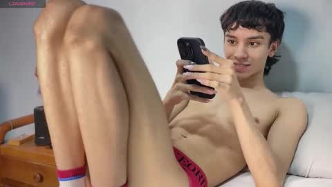 Colton Alvin Independent model online show from January 8, 4:39 am