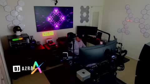 DJ Azra online show from December 26, 4:36 pm