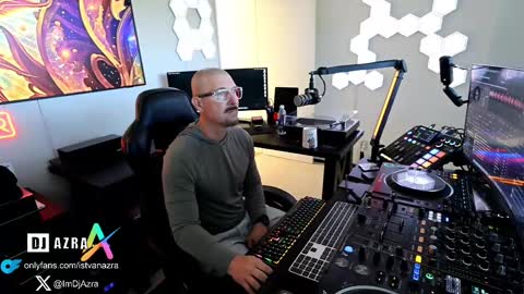 DJ Azra online show from February 17, 4:48 pm
