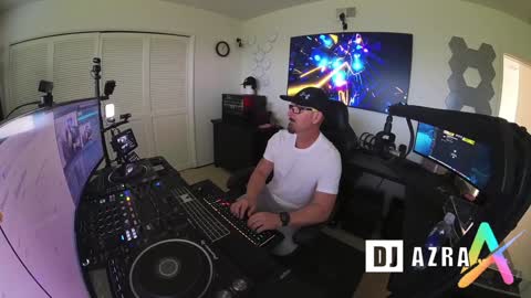 DJ Azra online show from February 6, 8:02 pm