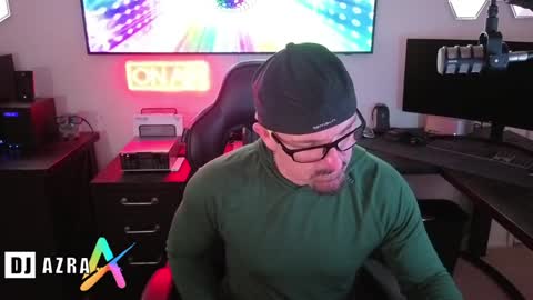 DJ Azra online show from February 4, 2:17 am