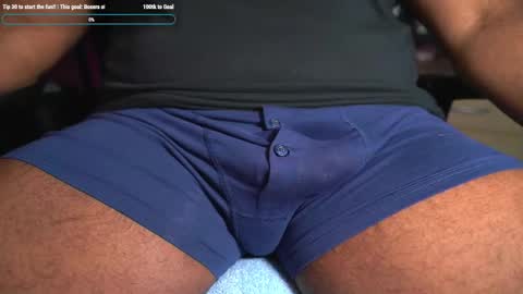 Inches online show from January 11, 4:00 pm