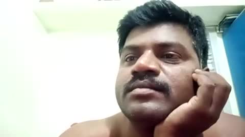 Snapshot of indianhairycheast chatting on October 18, 6:46 pm Indianhairychest online show from October 18, 6:46 pm