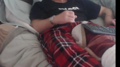 Snapshot of indicasonly chatting on October 31, 6:22 pm indicasonly online show from October 31, 6:22 pm