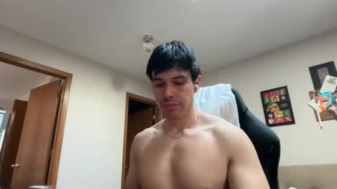 Lucas online show from April 5, 4:47 pm