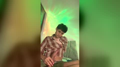 innocentmax1 online show from March 3, 5:04 am