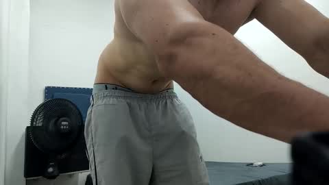 INSTAGRAM  camilodlx online show from November 28, 3:14 pm