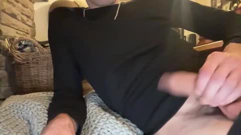 intenseblah65950 online show from January 6, 11:20 pm