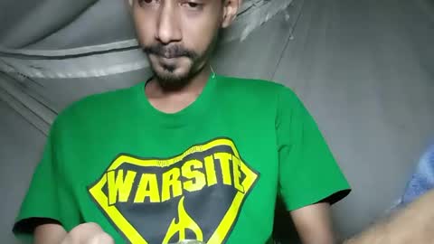 interne8famous online show from November 30, 2:19 pm