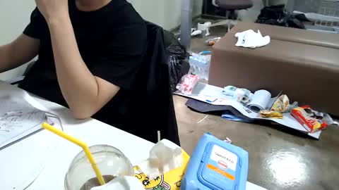 inuwa69 online show from May 21, 7:26 am