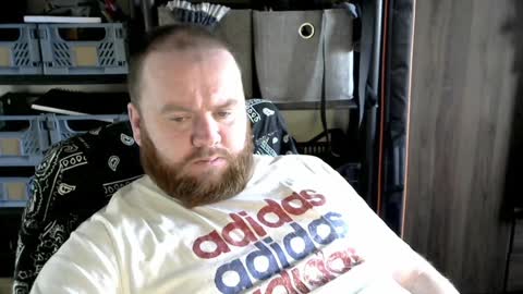 twitter theirishman205 online show from December 21, 2:04 pm