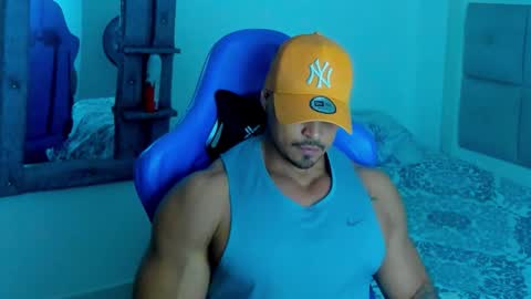 Snapshot of iron_coleman chatting on September 13, 7:53 am Iron online show from September 13, 7:53 am