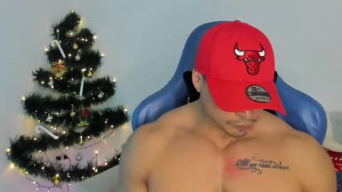 Iron online show from December 3, 11:44 pm