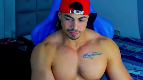 Snapshot of iron_coleman chatting on February 22, 1:00 am Iron online show from February 22, 1:00 am