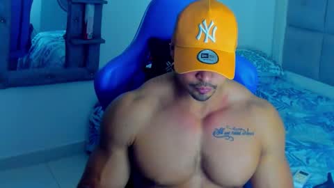 Snapshot of iron_coleman chatting on September 22, 7:41 am Iron online show from September 22, 7:41 am