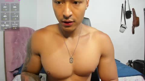 WILL ANDREW online show from April 6, 9:10 am