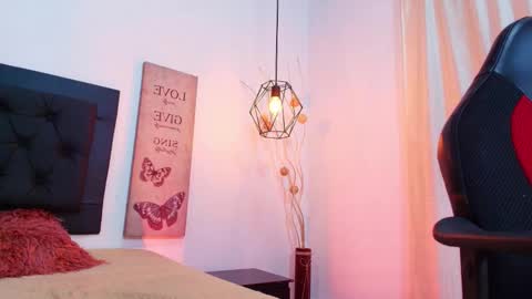 Isaac Kurtt online show from November 20, 9:24 pm