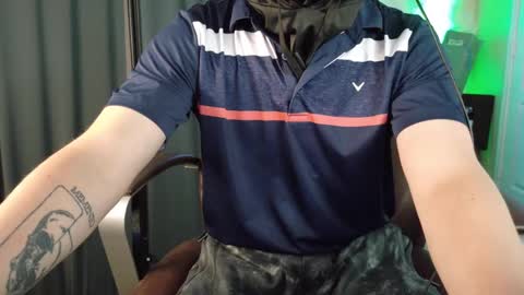 Snapshot of isaac_sheffield chatting on September 12, 12:16 pm isaac online show from September 12, 12:16 pm