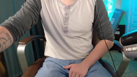 Snapshot of isaac_sheffield chatting on September 21, 11:49 pm isaac online show from September 21, 11:49 pm