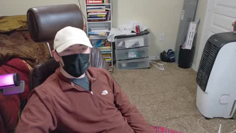 Snapshot of isaac_sheffield chatting on March 3, 2:31 pm isaac online show from March 3, 2:31 pm