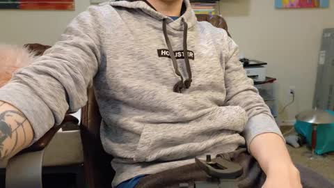 Snapshot of isaac_sheffield chatting on January 14, 12:22 am isaac online show from January 14, 12:22 am