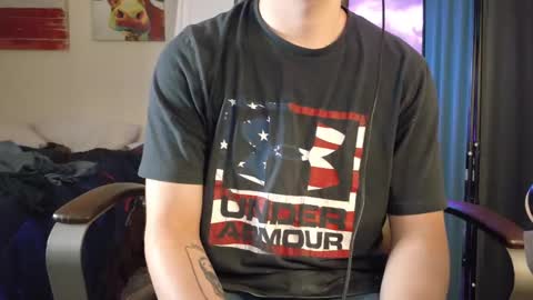 Snapshot of isaac_sheffield chatting on September 9, 7:41 am isaac online show from September 9, 7:41 am