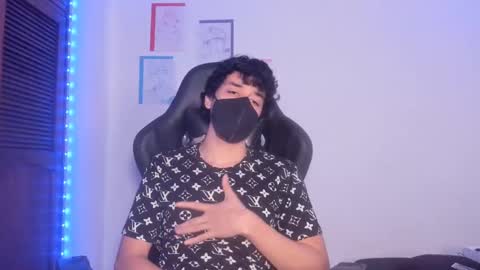 Isidro online show from March 6, 3:57 am