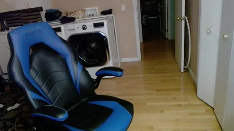 Jim online show from February 14, 9:56 am