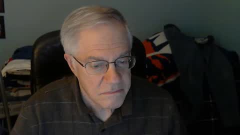 islesman22 online show from December 6, 1:29 am